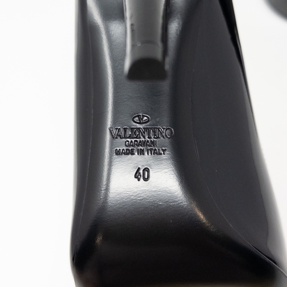 Valentino Garavani Rockstud Patent Leather Black Pumps Stiletto Size 40 EU 10 US - Picture 8 of 9